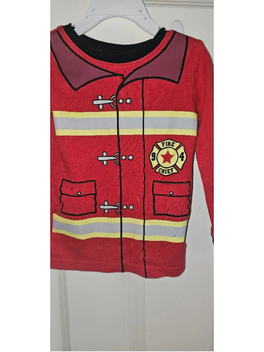 Boys Old Navy Fire Chief Pajama Top 5T Red Black